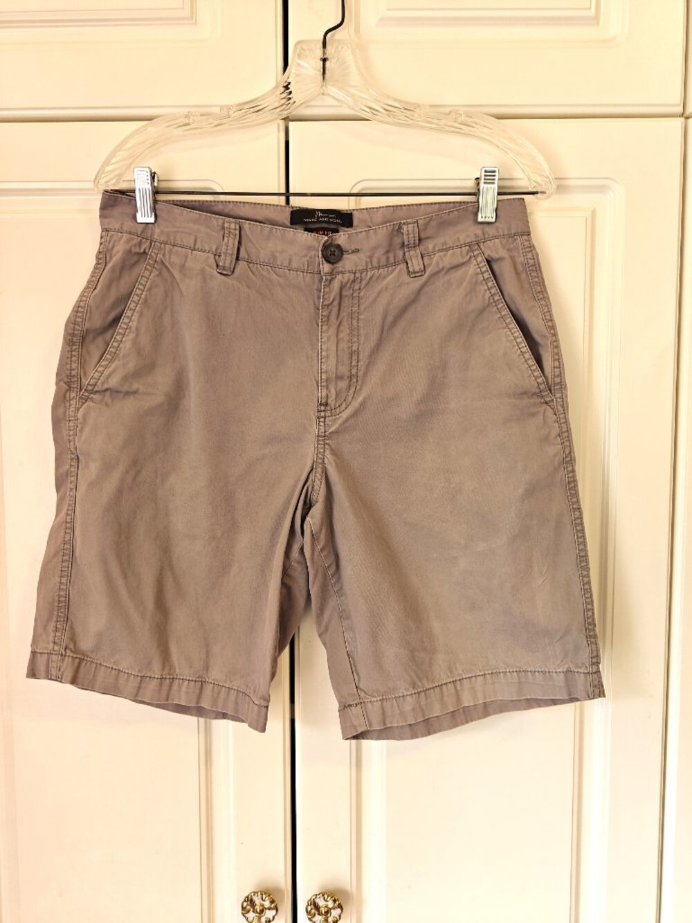 Mark Anthony Slim Fit Men's Shorts, Size 30, like new